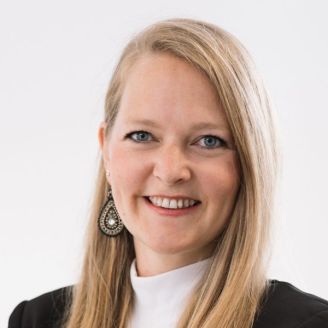 Elke  Fink