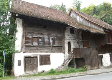 Hausbesuch: Zeitkapsel Schlossguggerhaus Hausbesuch: Zeitkapsel Schlossguggerhaus
