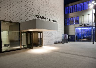 Barrierefreie Veranstaltungshäuser und Museen Barrierefreie Veranstaltungshäuser und Museen