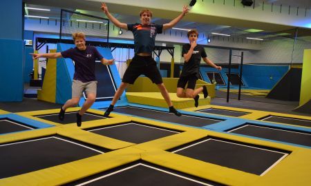 DSC_0108_Trampolin_Gruppe_Highmatrausch Highmatrausch