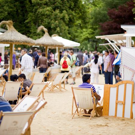 Beach Bar (c) Udo Mittelberger - Bregenz Tourismus _ Stadtmarketing Beach Bar (c) Udo Mittelberger - Bregenz Tourismus _ Stadtmarketing