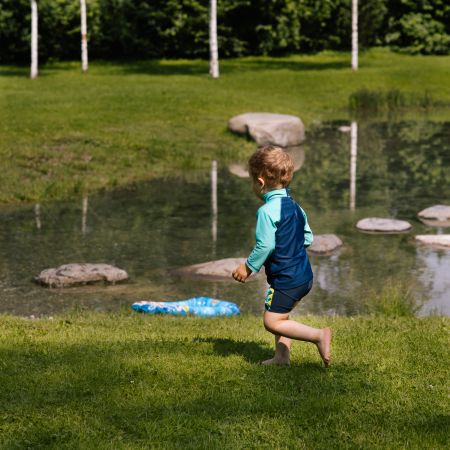 Kind am Jannersee © Jessica Lerchenmüller, Bodensee-Vorarlberg Tourismus