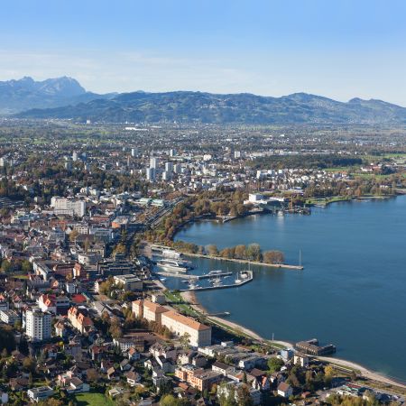 Blick auf Bregenz im Herbst Blick auf Bregenz im Herbst