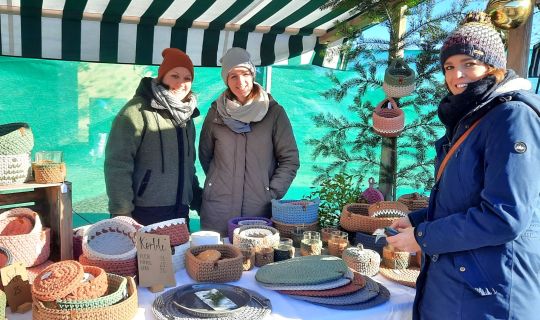 Selbstgemachtes steht beim jÃ¤hrlichen Klosamarkt in Buch hoch im Kurs.