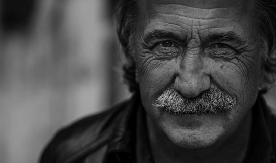 pressefoto_gertsteinbaecker-sw.jpg pressefoto_gertsteinbaecker-sw.jpg