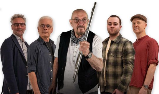 Jethro Tull band 2024.jpg