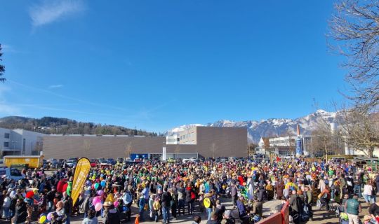 Kinderumzug Gisingen.JPG Kinderumzug Gisingen.JPG