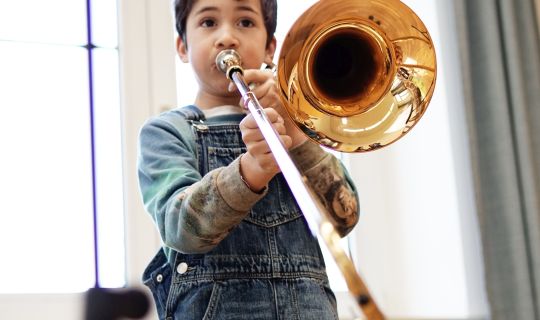 250405_TdoTür-MatthiasSeewald-Posaune01.jpg 250405_TdoTür-MatthiasSeewald-Posaune01.jpg