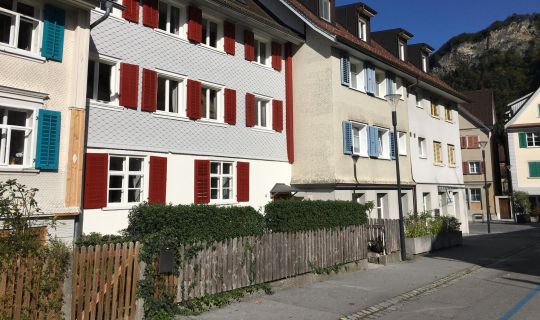 JH4 Stadthaus mit 4 Wohnungen im Jüdischen Viertel JH4 Stadthaus mit 4 Wohnungen im Jüdischen Viertel