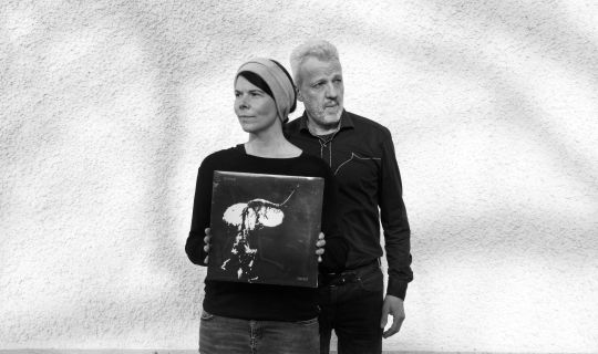 Klang-Kost, Kathy Grahl und Karl Müllner 2025 saumarkt klang-kost foto.jpg
