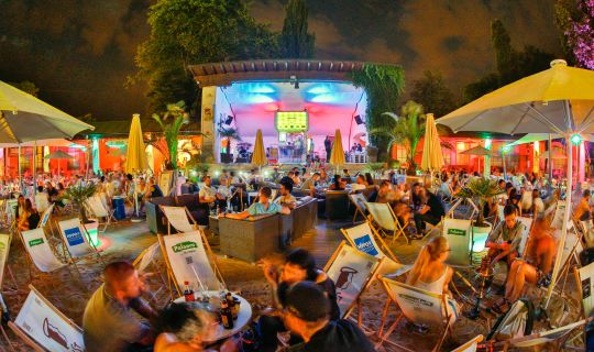 Beachbar_12.jpg Beachbar_12.jpg