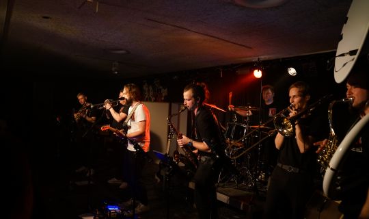 FinestXi@HandoutBand(6).JPG FinestXi@HandoutBand(6).JPG