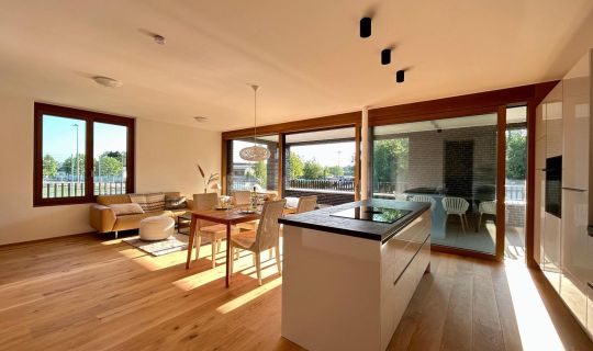 Seeparkvilla â Wohlfühlen am See und im Grünen Seeparkvilla â Wohlfühlen am See und im Grünen