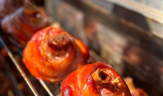 Schweinehaxen im Berghaus Mattajoch