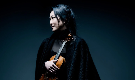 Akiko Suwanai, (c) Marco Borggreve 2025_MHF Akiko-Suwanai_020_Aphoto_credit-Marco-Borggreve-.png