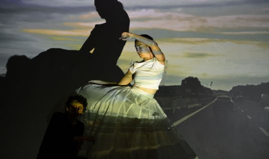 walktanztheater.com: MARIA Walk_MARIA_WEB_c_sarahmistura-MisturaOG-25.jpg