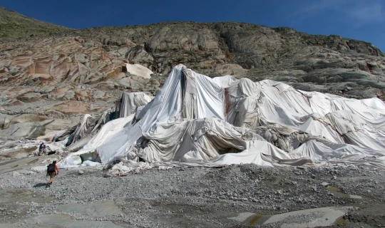 Requiem-in-Weiss_Rhonegletscher_cStudart-Knowles_12-scaled.webp Requiem-in-Weiss_Rhonegletscher_cStudart-Knowles_12-scaled.webp