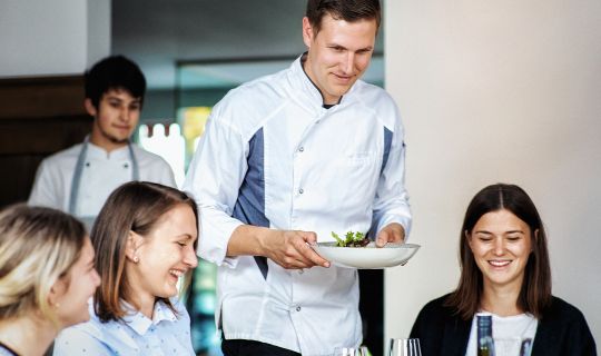 Wirtshaus Hoernlingen Dominic Mayer Wirtshaus Hoernlingen Dominic Mayer