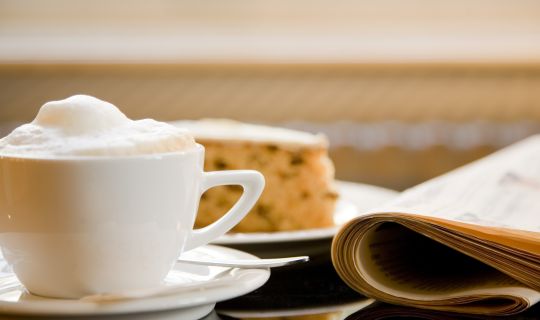 Viertel und Kuchen.jpg Viertel und Kuchen.jpg