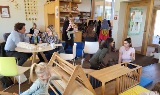 Begegnungstreff im Kinderhaus Begegnungstreff im Kinderhaus