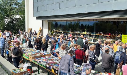 2025_Flohmarkt_Tisis.jpg 2025_Flohmarkt_Tisis.jpg