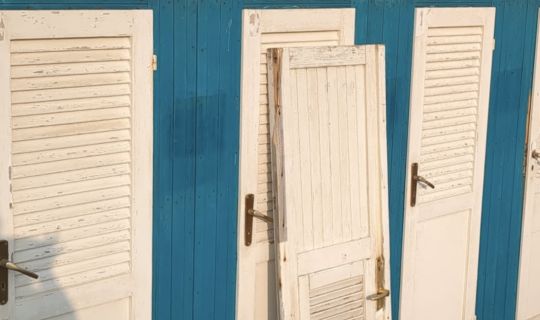 aus den Angeln Querformat für Homepage.jpeg aus den Angeln Querformat für Homepage.jpeg