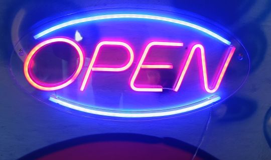 open Schild open Schild