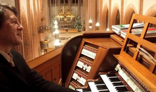 Helmut-Binder-Weihnachtskonzert(c)Tatjana-Kleber-Simic.jpg Helmut-Binder-Weihnachtskonzert(c)Tatjana-Kleber-Simic.jpg