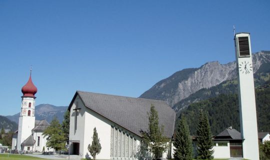 Alte- und Neue Kirche Vandans Alte- und Neue Kirche Vandans