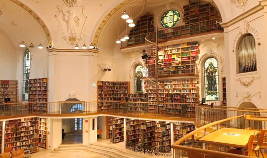 Cornelia Mathis-Rothmund Vorarlberger Landesbibliothek, Bregenz, Kuppelsaal