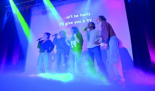 Karaoke Night im Alten Kino