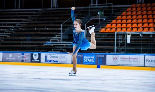 Olga_Mikutina__OEM_2025__c__Skate_Austria__TextMarka.jpg Olga_Mikutina__OEM_2025__c__Skate_Austria__TextMarka.jpg