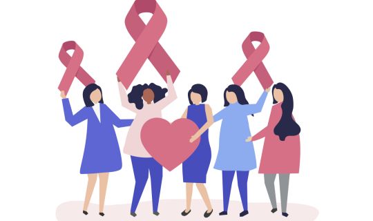 Eine Gruppe von Menschen die rosa Schleifen hochhalten