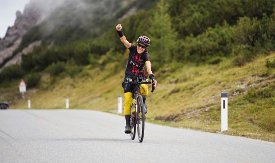 Bianca_Fach_-_Siegerin_RACA_EAST_TO_WEST_2025_-_credits_RACE_ACROSS_AUSTRIA_Kovac_Visuals.jpeg