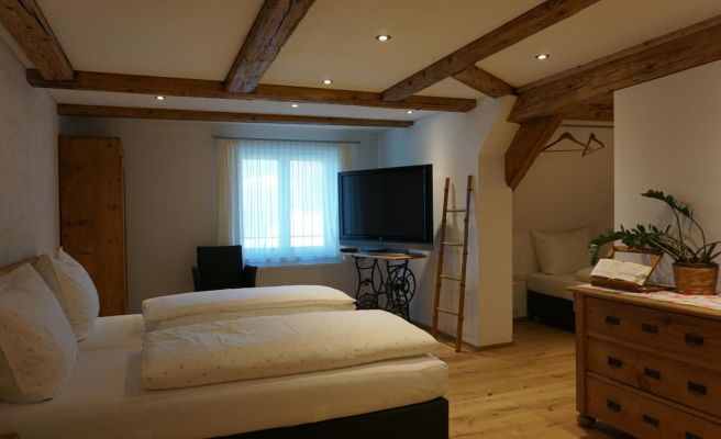 Waldrast Bed & Breakfast