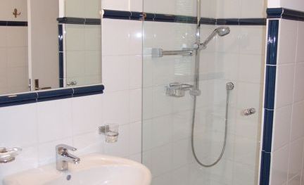 Ferienwohnung Ingeborg, Hard, Dusche