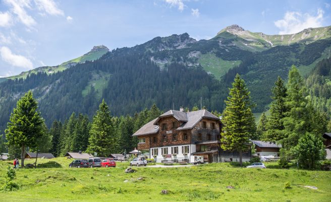 Alpengasthof Gamperdona im Nenzinger Himmel