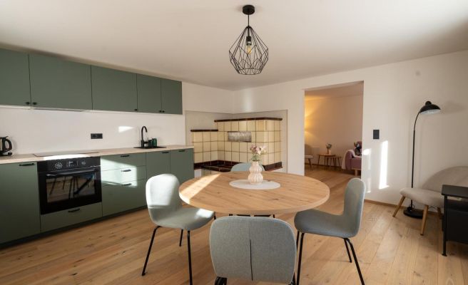 Stilvoll sanierte Altbau-Wohnung, Dornbirn Kehlegg Stilvoll sanierte Altbau-Wohnung, Dornbirn Kehlegg