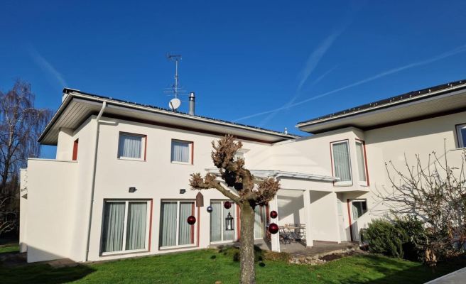 Ferienhaus 80er Liebe mit Whirlpool Ferienhaus 80er Liebe mit Whirlpool