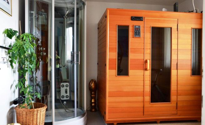 Dampfdusche Infrarotkabine Ferienwohnung Haus Gabi, Dornbirn