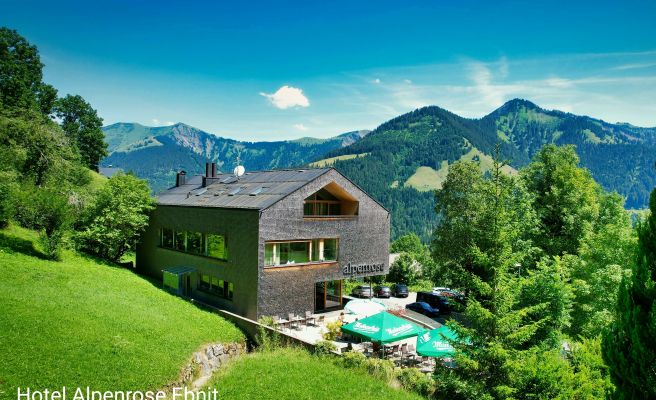 Hotel Alpenrose Ebnit, AuÃenansicht © David Raither Hotel Alpenrose Ebnit, AuÃenansicht © David Raither