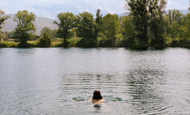Schwimmen im Jannersee © Jessica Lerchenmüller, Bodensee-Vorarlberg Tourismus