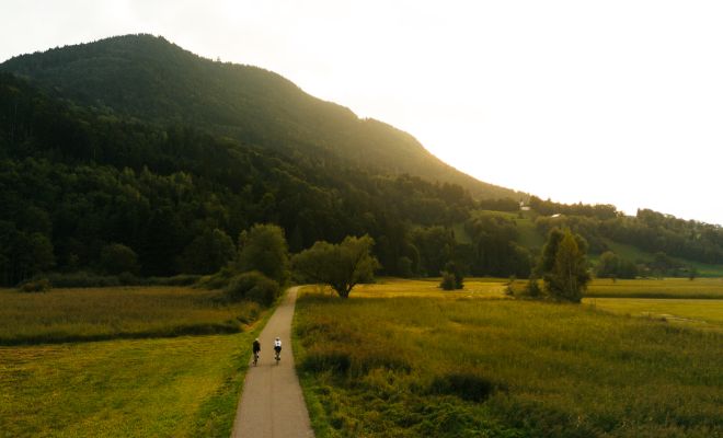Fahrradfahrerinnen Abenstimmung Fahrradfahrerinnen Abenstimmung
