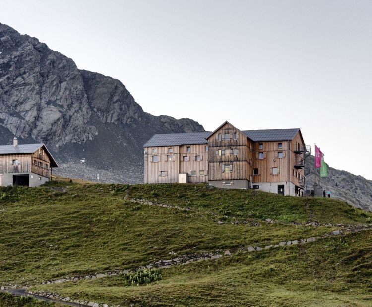 Neue Heilbronner Hütte Neue Heilbronner Hütte