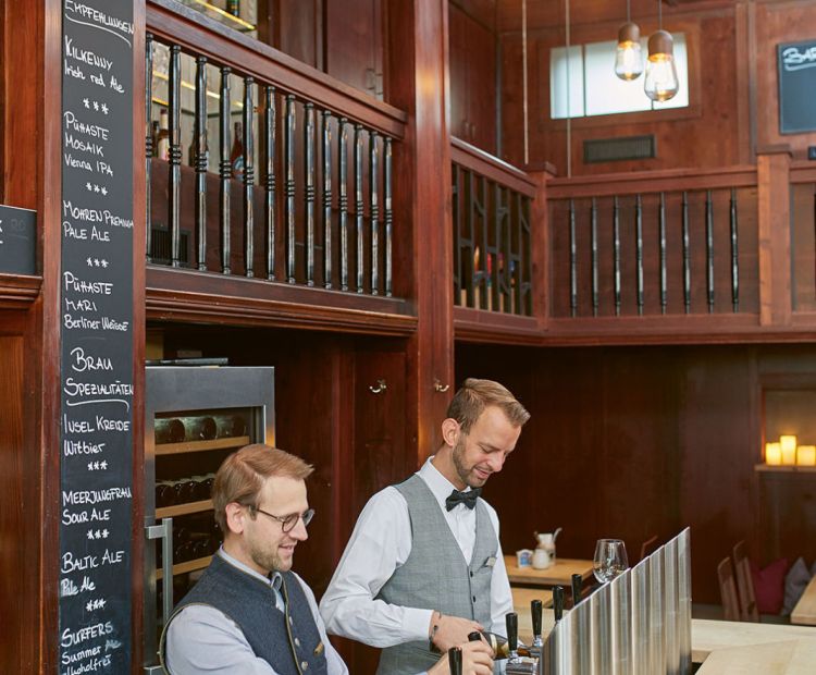 BIERBAR_04_by_manuelpaul POIS Bregenz BIERBAR_04_by_manuelpaul POIS Bregenz