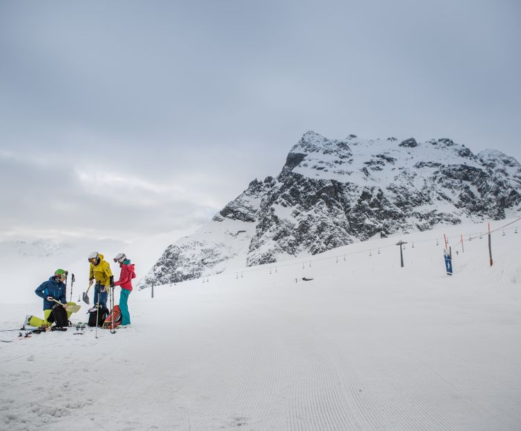 Startvorbereitungen zur Madrisa Rundtour