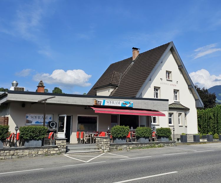 Gasthaus Sofram Frastanz, Aussenansicht © - Gasthaus Sofram Frastanz, Aussenansicht © -