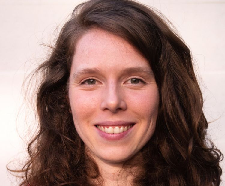 NoraWilhelm_V2_regular NoraWilhelm_V2_regular