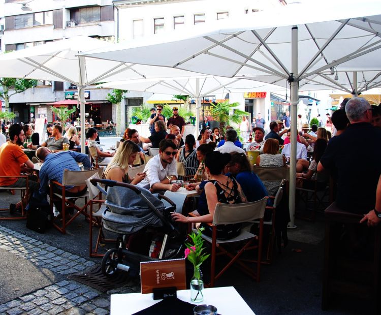 LuSt Café Bar LuSt Café Bar