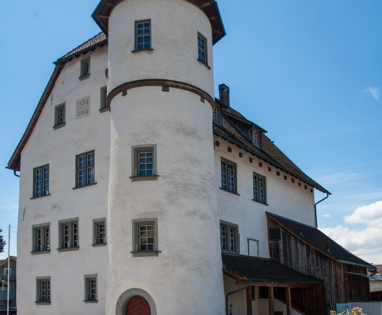 Barbara Neyer Junker-Jonas-Schloss